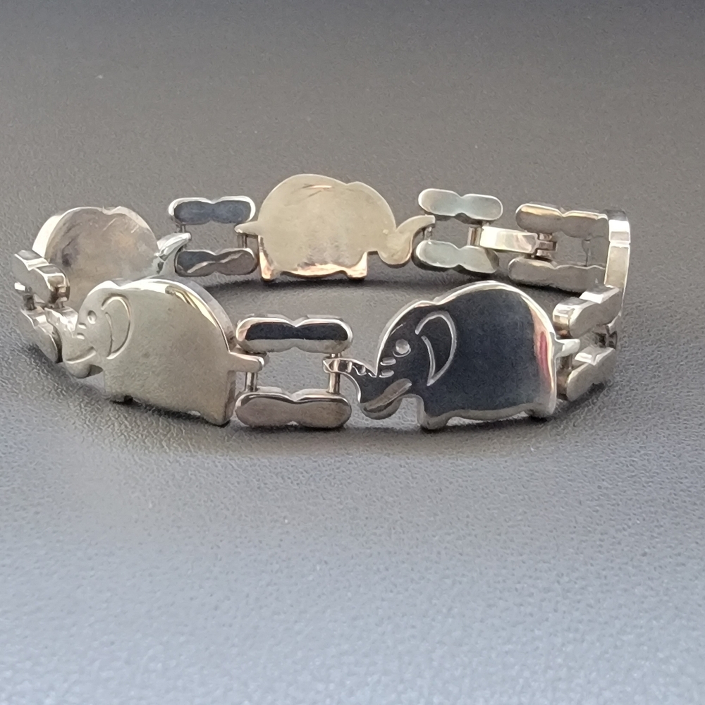 Solid Sterling Silver Elephant Link Bracelet Symb… - image 1